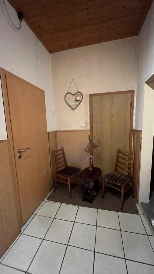 Monteure, Ganzes Haus, Schwarzheide, Haus 1アパートメント エクステリア 写真