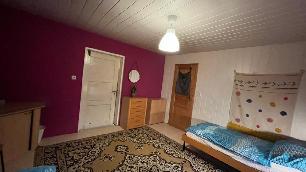 Monteure, Ganzes Haus, Schwarzheide, Haus 1アパートメント エクステリア 写真