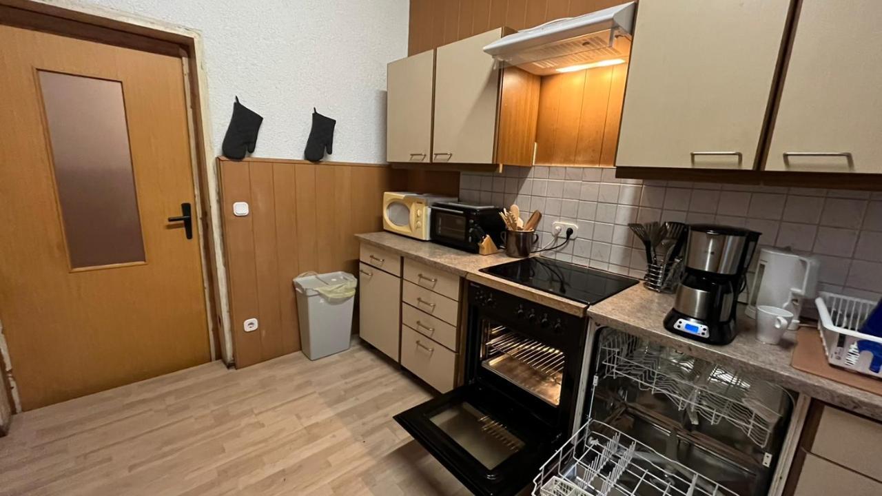 Monteure, Ganzes Haus, Schwarzheide, Haus 1アパートメント エクステリア 写真