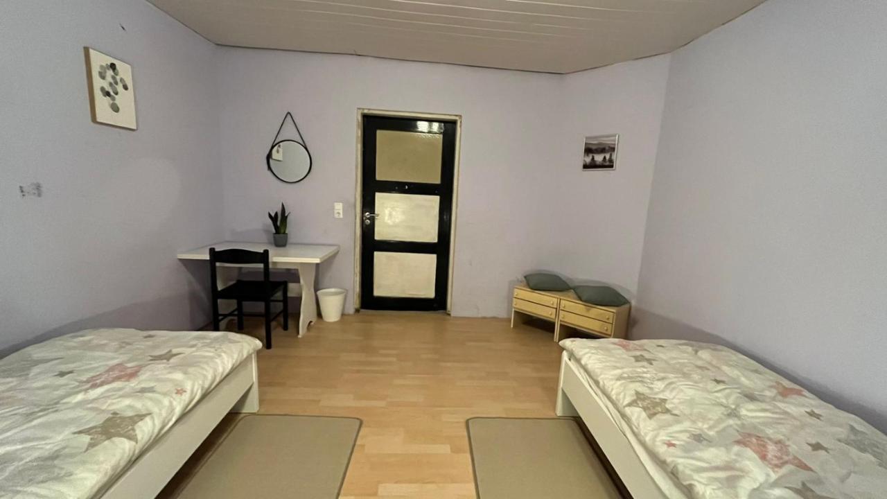 Monteure, Ganzes Haus, Schwarzheide, Haus 1アパートメント エクステリア 写真