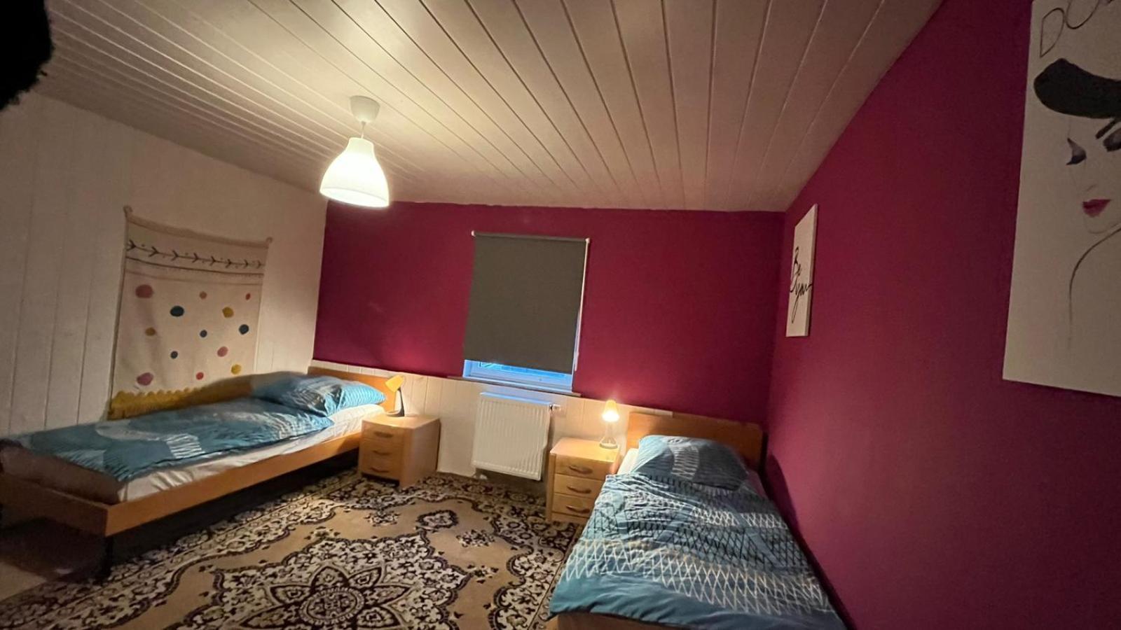 Monteure, Ganzes Haus, Schwarzheide, Haus 1アパートメント エクステリア 写真